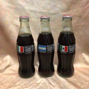 1994 COCA COLA WORLD CUP SOCCER COLLECTIBLE bottles